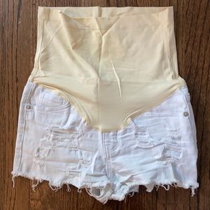 MOVING SALE! EVERYTHING MUST GO! PinkBlush Maternity Shorts - White, S